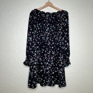 Riley & Rae Women's Black Floral Smocked Mini Dress Long Sleeve Size Medium